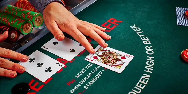 Cách Chơi Three Card Poker - Hướng Dẫn Chi Tiết Nhất 2024